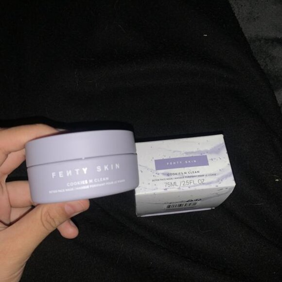 FENTY SKIN Cookies N Clean Whipped Clay Pore Detox Face Mask with Salicylic Acid - Picture 1 of 2